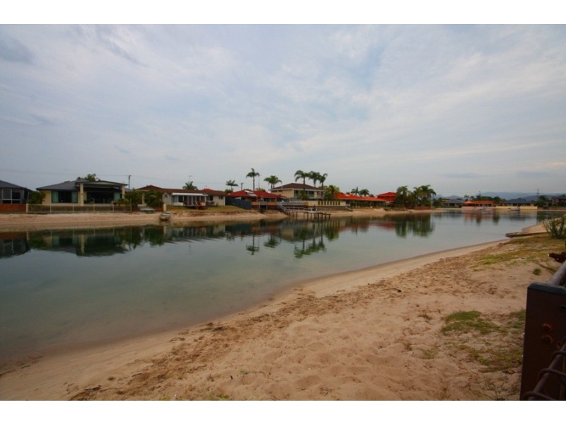 58 Nineteenth Ave, Palm Beach QLD 4221