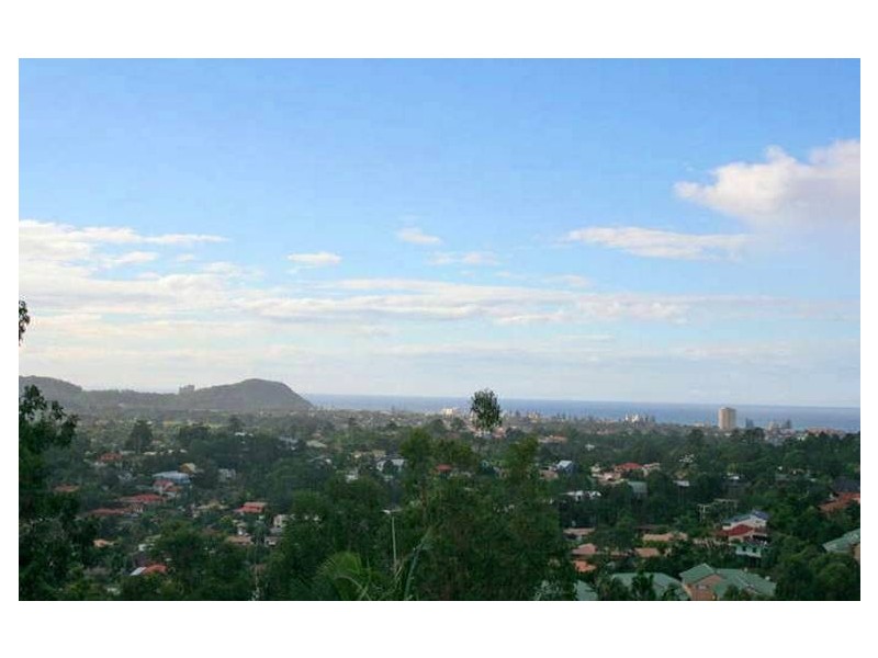 67 Doubleview Dr, Elanora QLD 4221