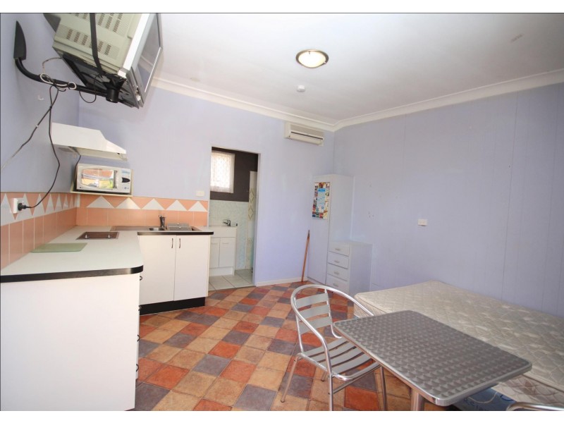 1265 Gold Coast Hwy, Palm Beach QLD 4221