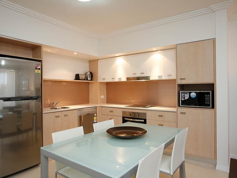 1-7 Moores Cres, Varsity Lakes QLD 4227