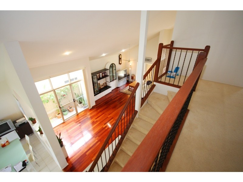 5 Cezaire Ave, Varsity Lakes QLD 4227
