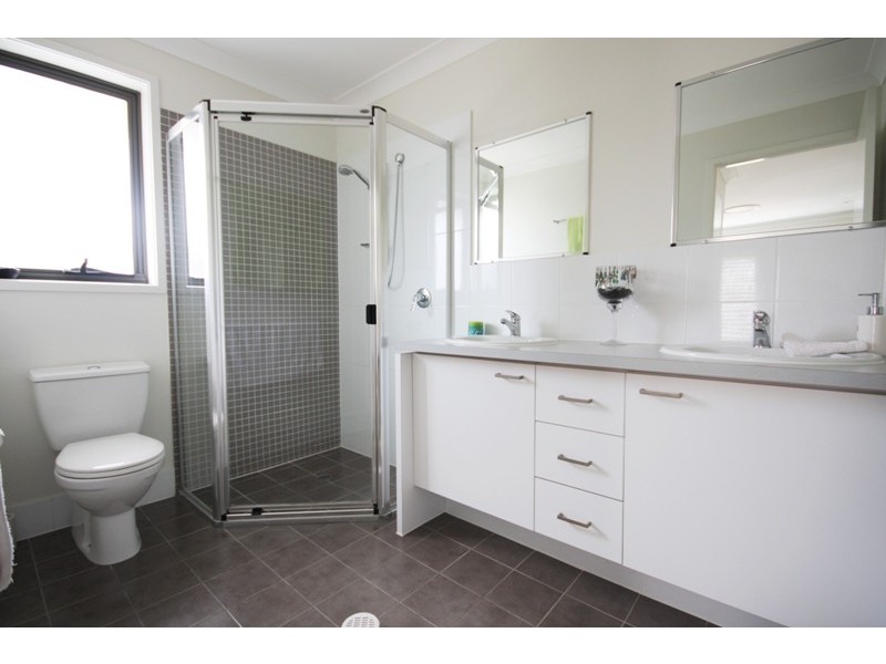 24 Casuarina, Molendinar QLD 4214