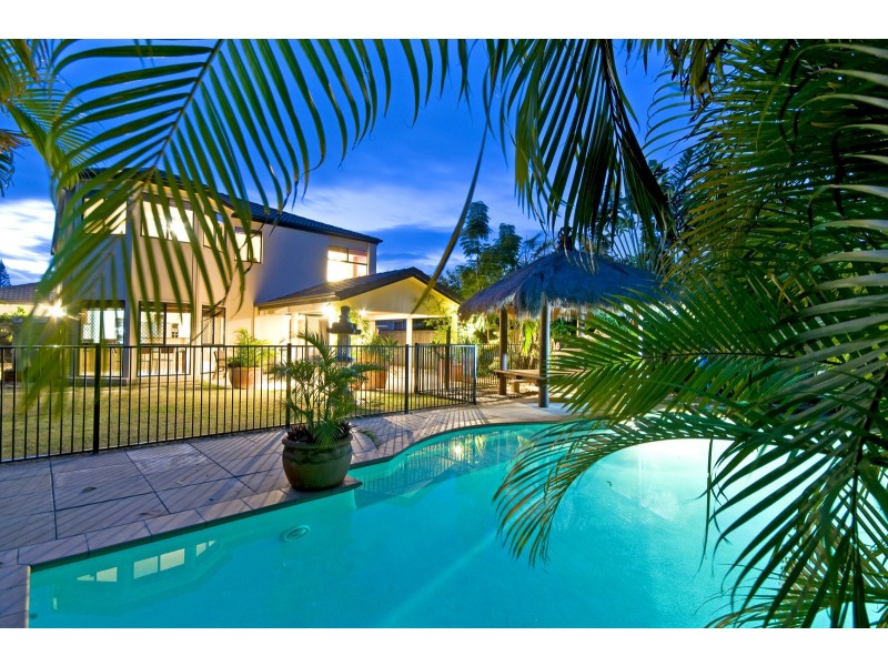 30 Acanthus Ave, Burleigh Heads QLD 4220