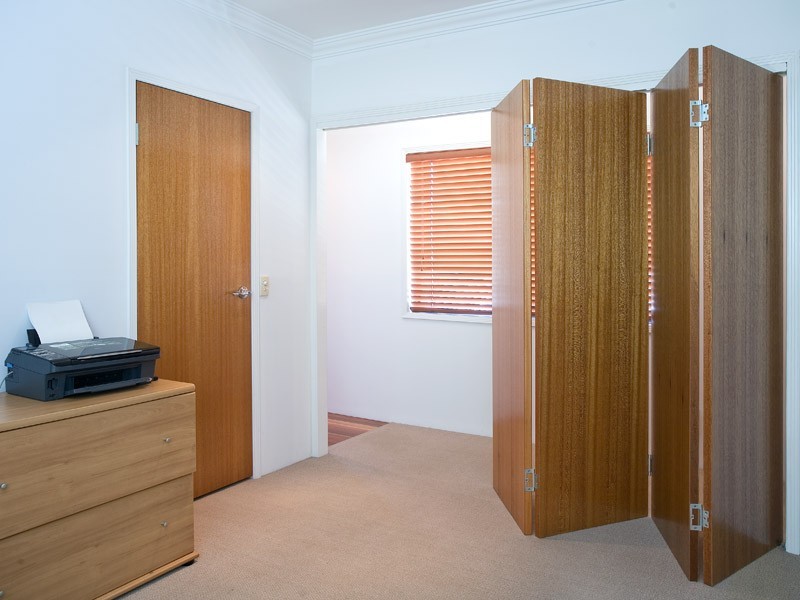 1/2252 Gold Coast Hwy, Mermaid Beach QLD 4218