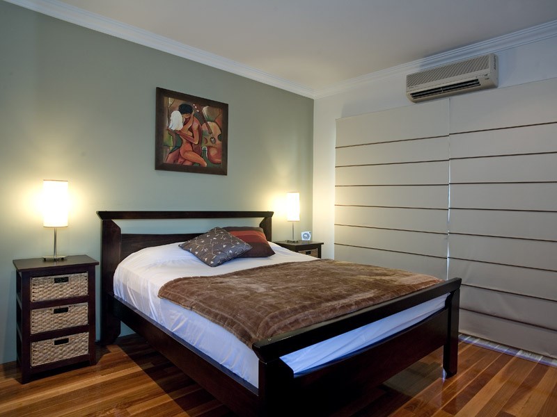 1/2252 Gold Coast Hwy, Mermaid Beach QLD 4218