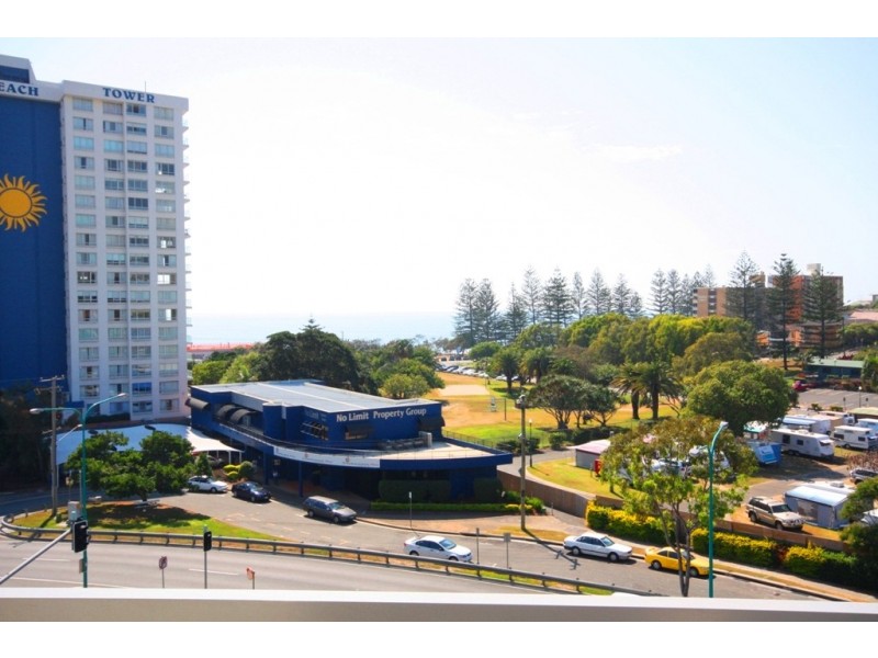 1088/1 Ocean St, Burleigh Heads QLD 4220
