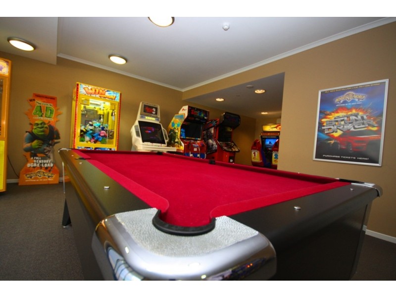 1088/1 Ocean St, Burleigh Heads QLD 4220