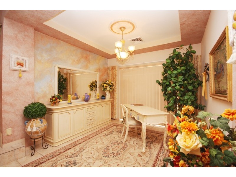 9 Kingston Heath, Robina QLD 4226