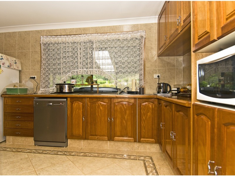 64 Gladrose Cr, Upper Coomera QLD 4209