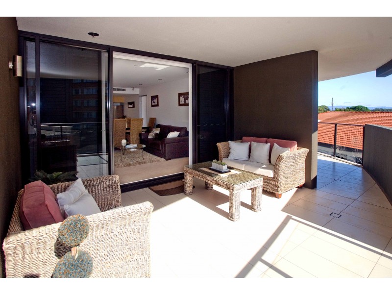 2045/2 The Esplanade, Burleigh Heads QLD 4220