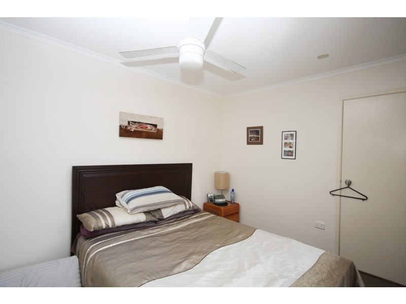 11 Bermuda St, Broadbeach Waters QLD 4218