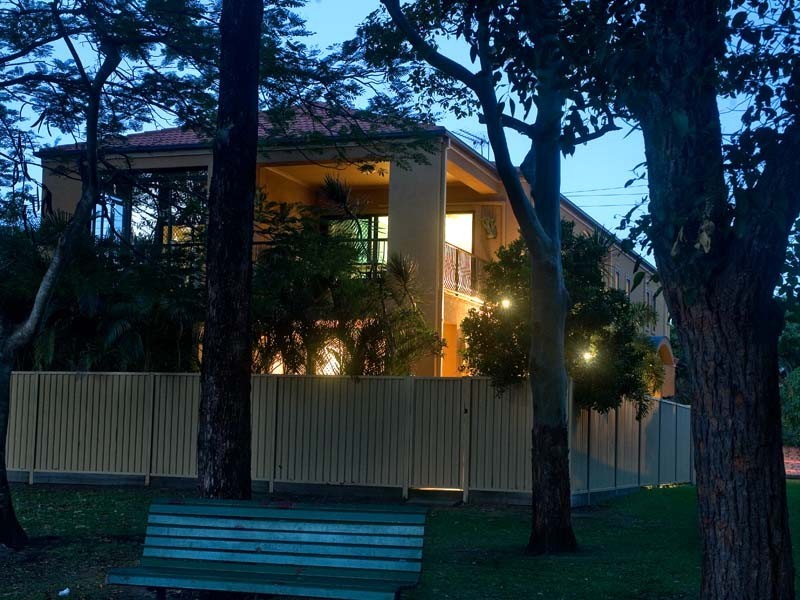 1/28 Nobby Pde, Miami QLD 4220