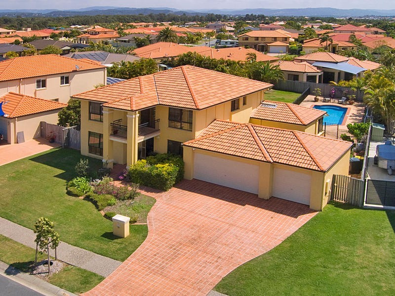 91 Dunlin Dr, Burleigh Waters QLD 4220