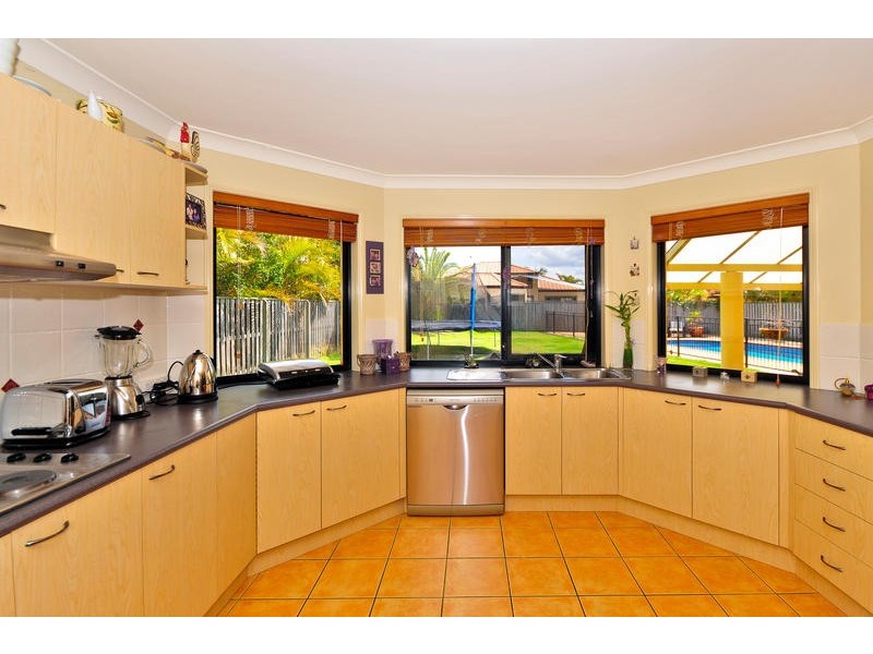 91 Dunlin Dr, Burleigh Waters QLD 4220