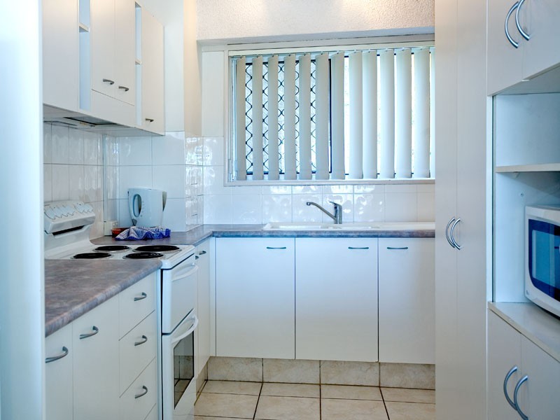 20/2 Goodwin Tce, Burleigh Heads QLD 4220