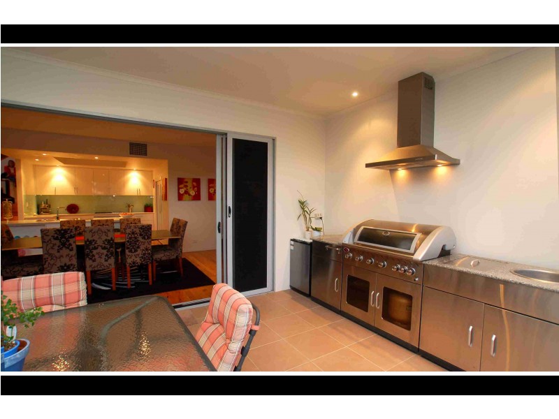 17 Stockport Crt, Reedy Creek QLD 4227