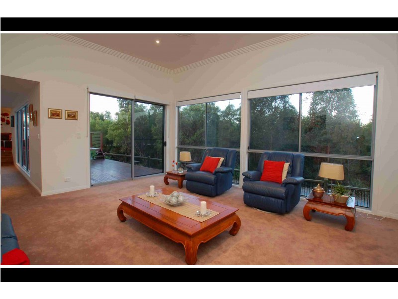 17 Stockport Crt, Reedy Creek QLD 4227