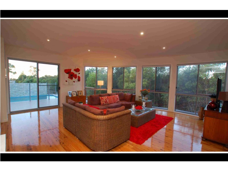 17 Stockport Crt, Reedy Creek QLD 4227