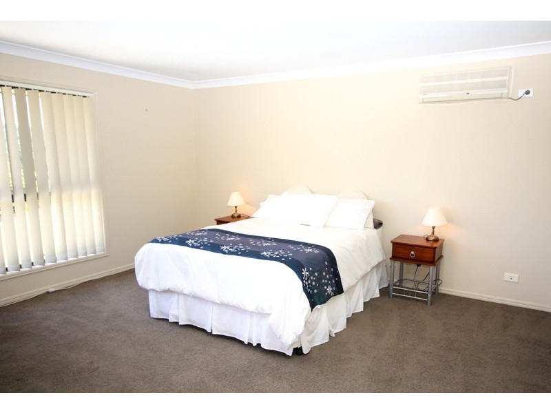 2 Riverina, Mudgeeraba QLD 4213
