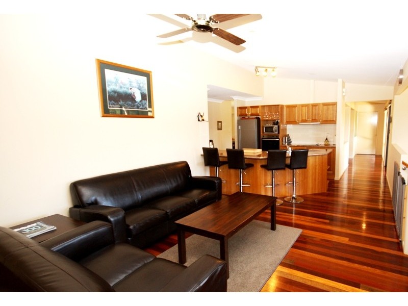 2 Riverina, Mudgeeraba QLD 4213