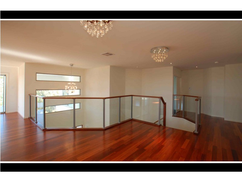 27 Golden Grove, Reedy Creek QLD 4227