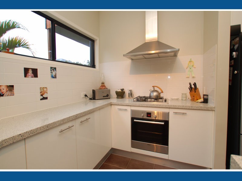 4 Observatory Dr, Reedy Creek QLD 4227