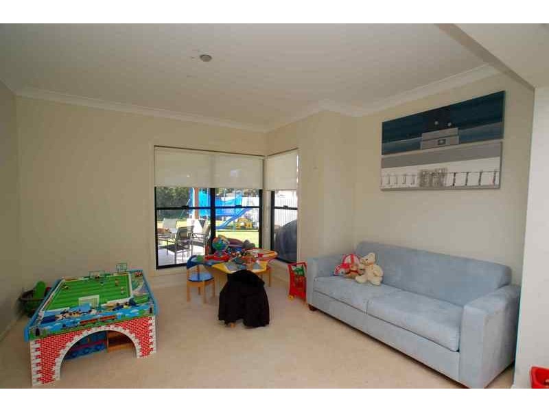 55 Observatory Dr, Reedy Creek QLD 4227