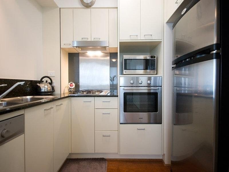 301/2685 Gold Coast Hwy, Broadbeach QLD 4218