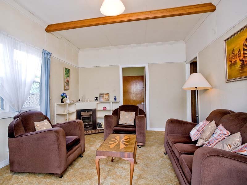 1904 Gold Coast Hwy, Burleigh Heads QLD 4220