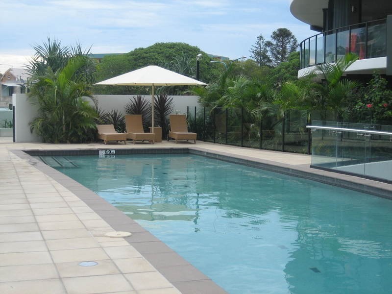 6/14 The Esplanade, Burleigh Heads QLD 4220