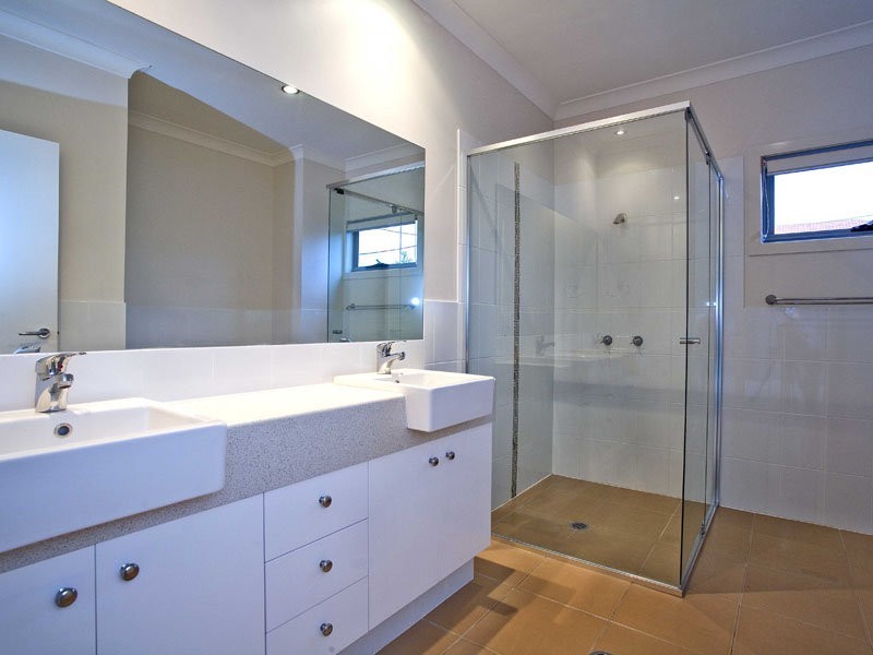 56 Sunshine Pde, Miami QLD 4220