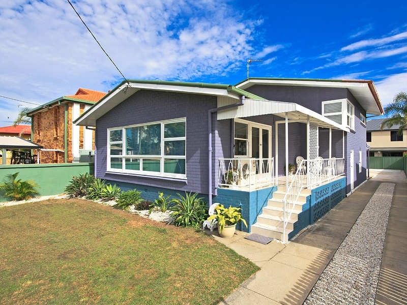 1900 Gold Coast Hwy, Burleigh Heads QLD 4220