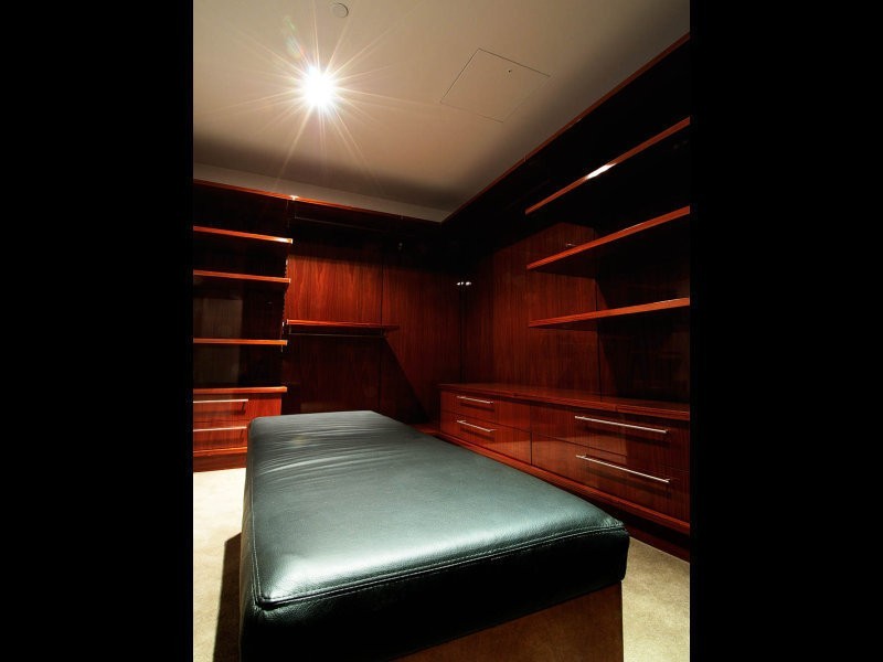 33 Te Peters Dr, Broadbeach QLD 4218