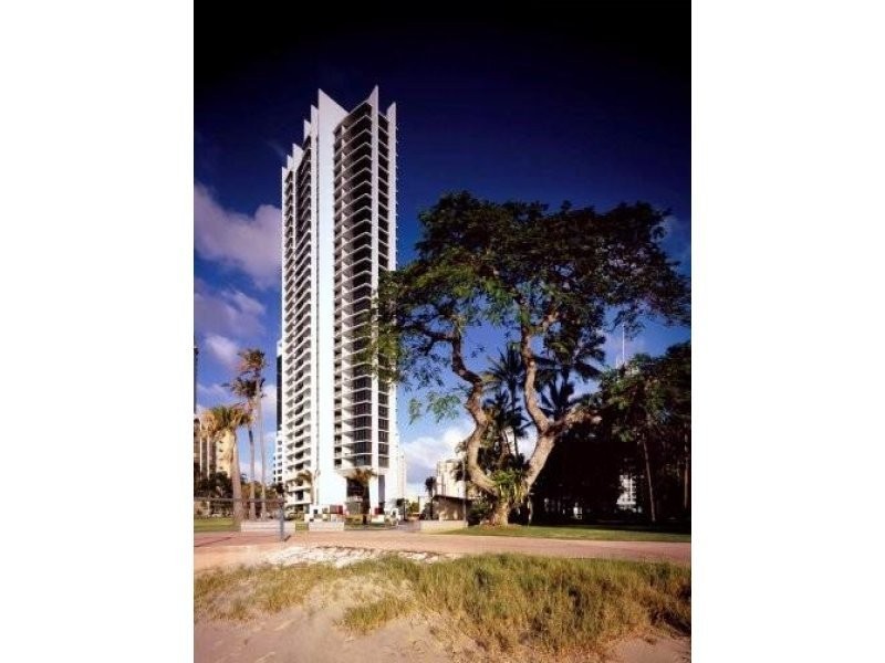 4 Wahroonga Pl, Surfers Paradise QLD 4217