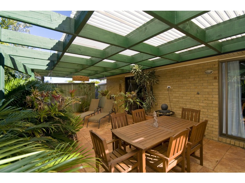 4 Pipit Parade, Burleigh Waters QLD 4220