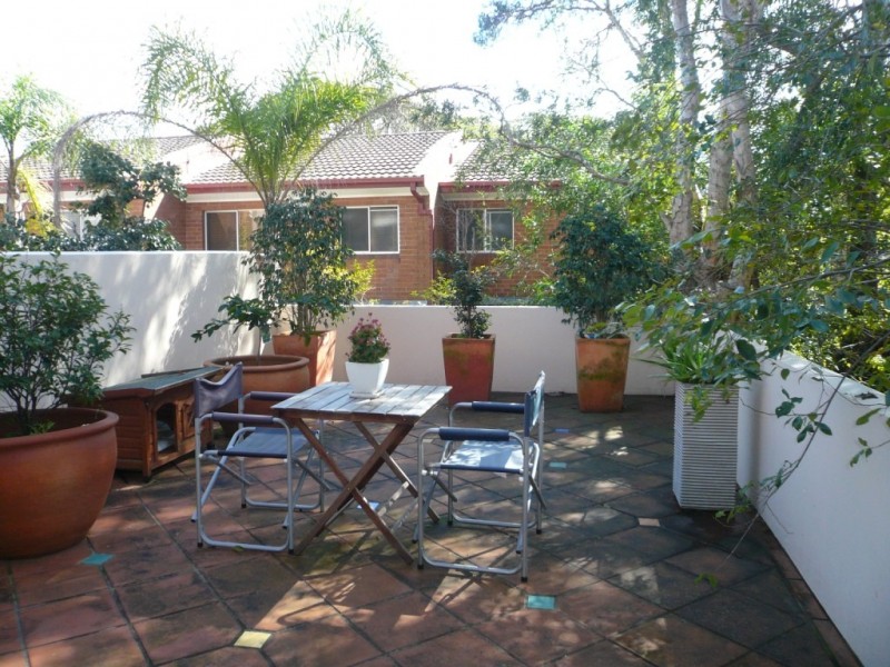 8/2-6 Louisa Road, Birchgrove NSW 2041