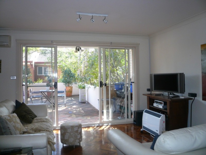 8/2-6 Louisa Road, Birchgrove NSW 2041