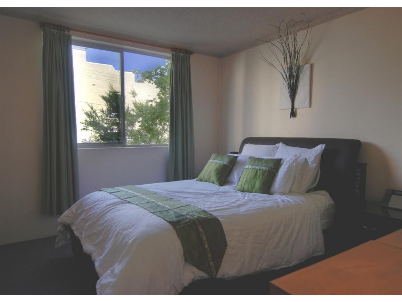 6/15 King Street, Balmain NSW 2041