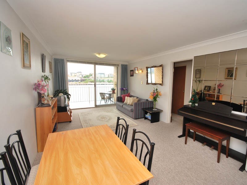 10/16 Hosking Street, Balmain East NSW 2041