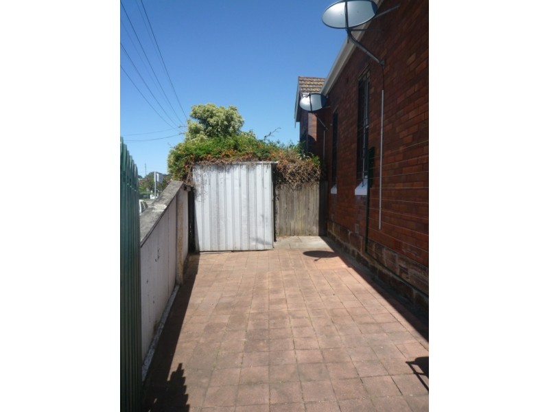 2 Eric Street, Lilyfield NSW 2040