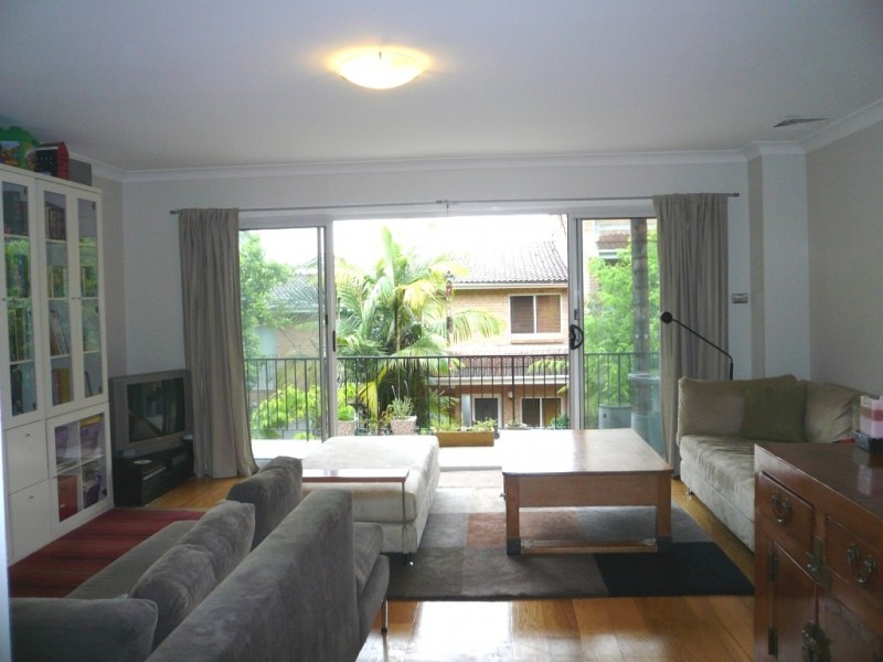 2/14 Hosking Street, Balmain East NSW 2041