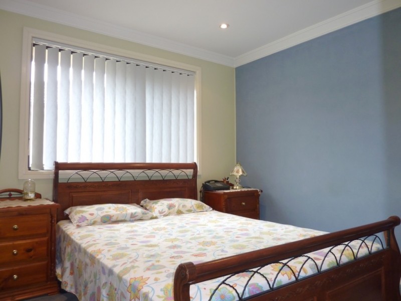 6 Amos Street, Westmead NSW 2145