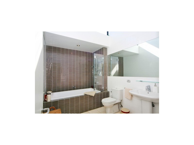 12A Rose Street, Birchgrove NSW 2041