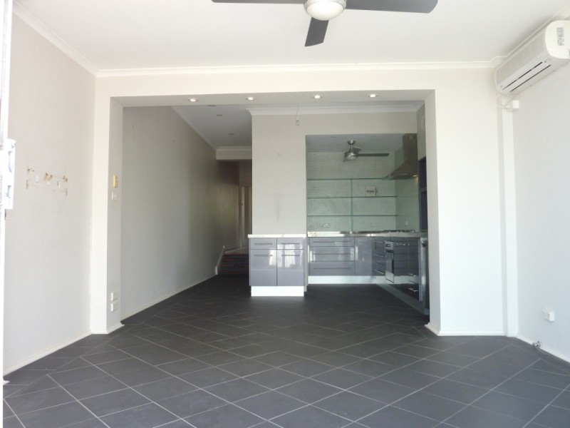 2/321A Darling Street, Balmain NSW 2041