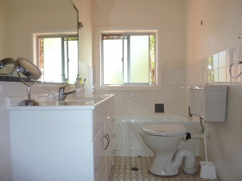 2/2-6 Louisa Road, Birchgrove NSW 2041