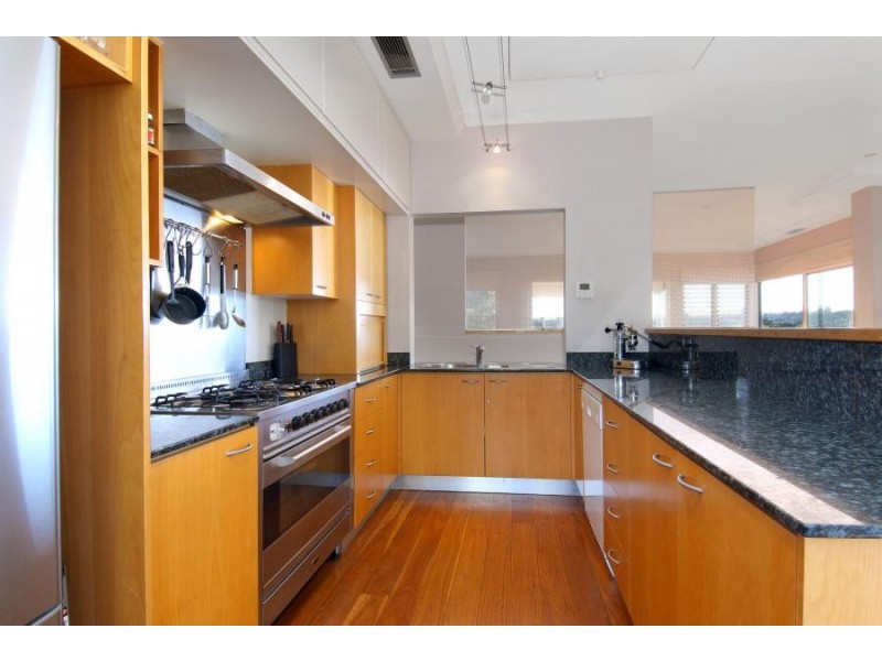 20 Paul Street, Balmain East NSW 2041