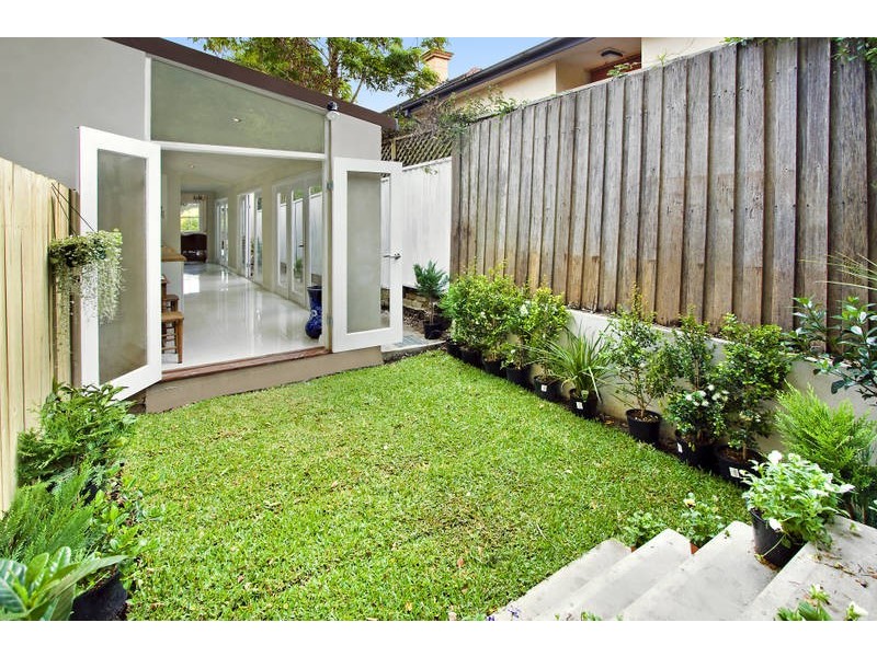 17 Denison Road, Lewisham NSW 2049