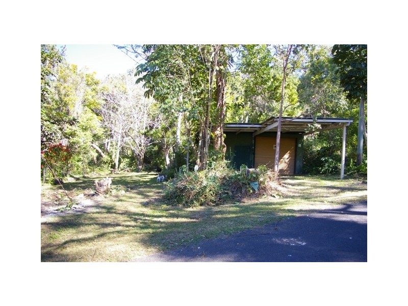 Fifth Ave, Somerset Dam QLD 4312