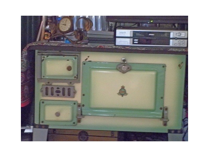 9 Edward St, Somerset Dam QLD 4312