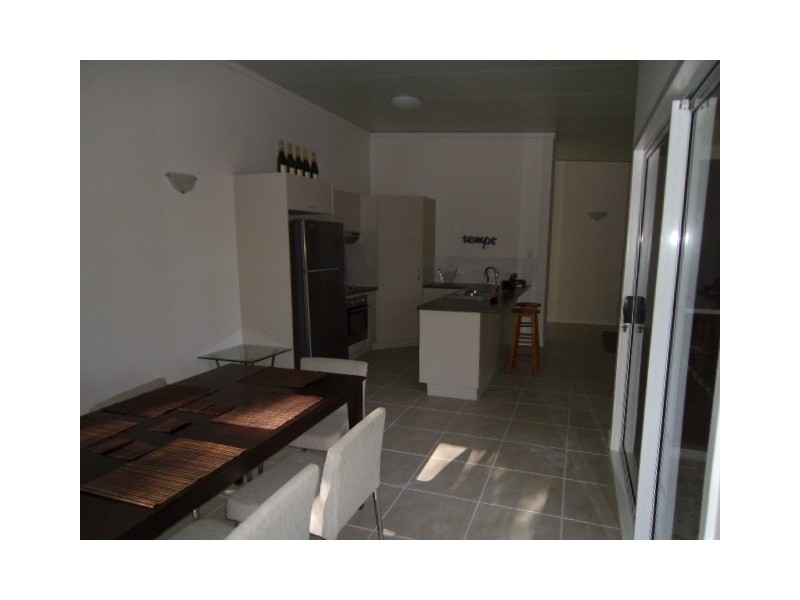 13 First Ave, Somerset Dam QLD 4312